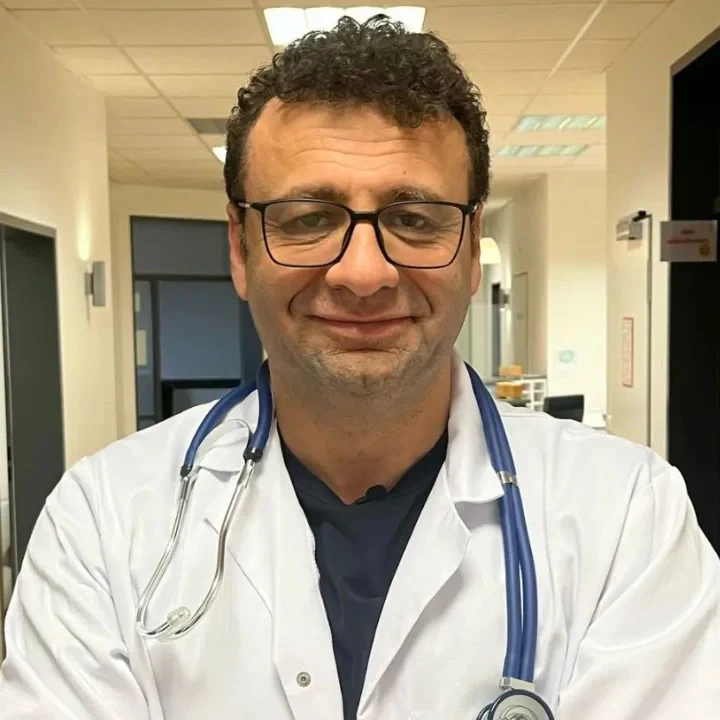 Médico ortopedista